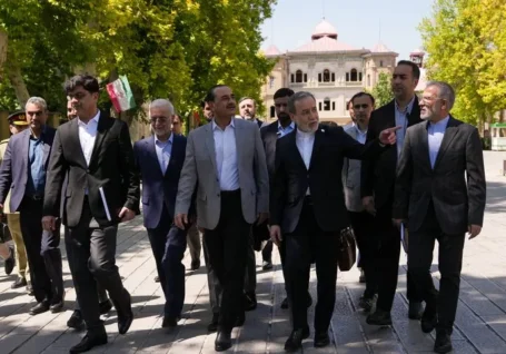 توافق نزدیک یا دور؛ دیپلماسی برای کنترل بحران خاورمیانه