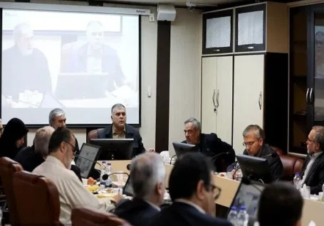 وزیر نفت: تنگه هرمز به ابزار قدرت موثر ایران تبدیل شده است