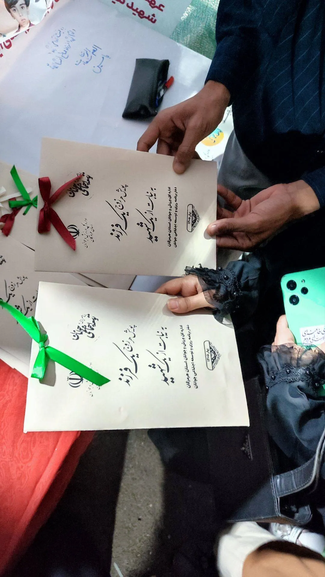 پویش «هر زوج، یک فرزند به نیابت از یک شهید» در ۴ شهرستان هرمزگان اجرا شد