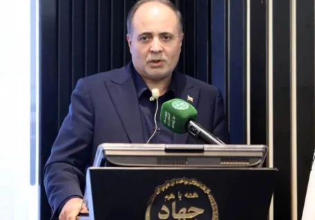 وزیر جهاد کشاورزی: هیچ برداشتی از ذخایر راهبردی در سه ماه اخیر نداشتیم