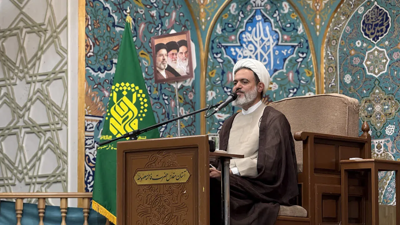 پنج سیره امام کاظم(ع) در ارتباط با قرآن کریم پنج سیره امام کاظم(ع) در ارتباط با قرآن کریم
