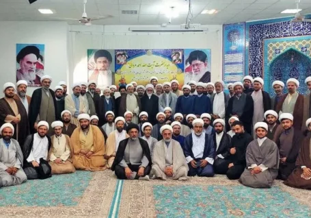 تولیت آستان قدس رضوی: روحانیون وظیفه سنگینی برای تقویت اتحاد میان مردم دارند