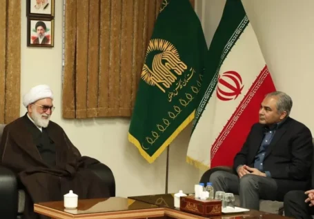 تولیت آستان قدس رضوی: دشمنی در میان امت اسلام خلاف قرآن است