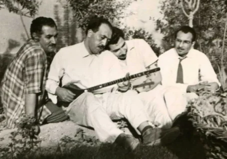 شاعری که در ۳۴ سالگی کشته شد و ۳۱ سال بعد در سکوت مرد