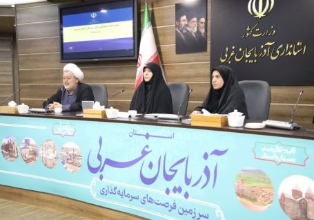 باید از فرصت اربعین برای انتقال مفاهیم والای عاشورا به نسل جوان بهره برد