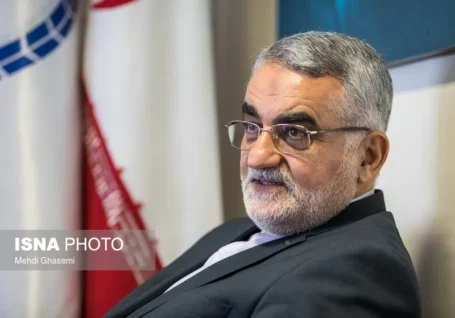 واکنش تند بروجردی به مواضع رئیس جمهور لبنان علیه ایران ؛ بدون حزب الله امروز لبنان سقوط کرده بود