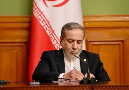 تبریک «عراقچی» به «پاشینیان»