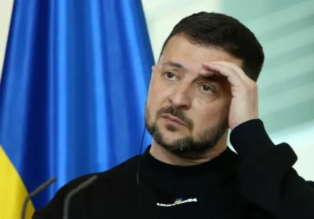 تحلیلگر آمریکایی: زبان بدن زلنسکی نشان می دهد که ترسیده است
