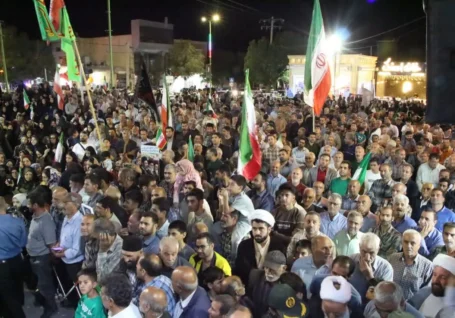 عرب: دشمن پیش از حمله نظامی فرهنگ کشورها را هدف می گیرد