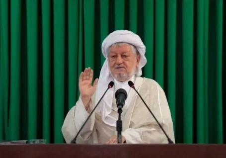 امام جمعه پاوه: مسئولان با تدبیر معیشت مردم راه نفوذ آمریکا را ببندند