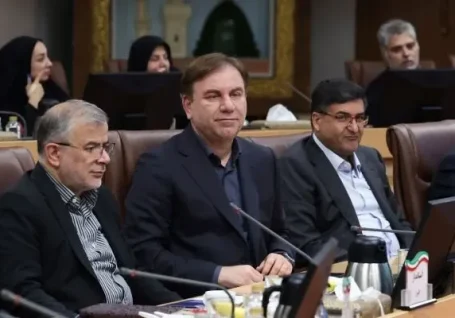 استاندار بوشهر: منطقه آزاد پیشران توسعه استان خواهد بود