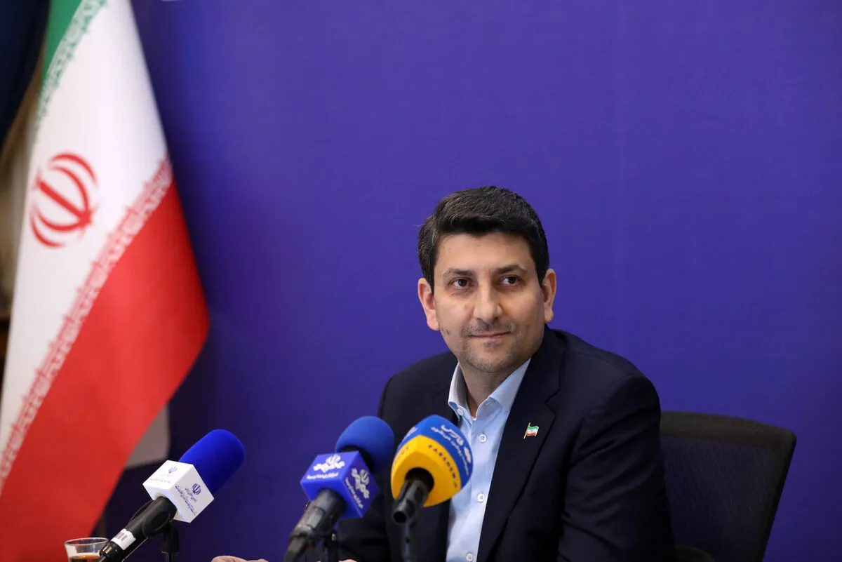 وزیر ارتباطات: استمرار محدودیت های اینترنتی به حکمرانی آسیب می زند