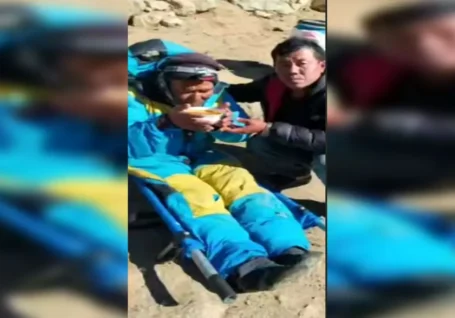 مرد گمشده نپالی پس از مراسم تدفینش، زنده پیدا شد